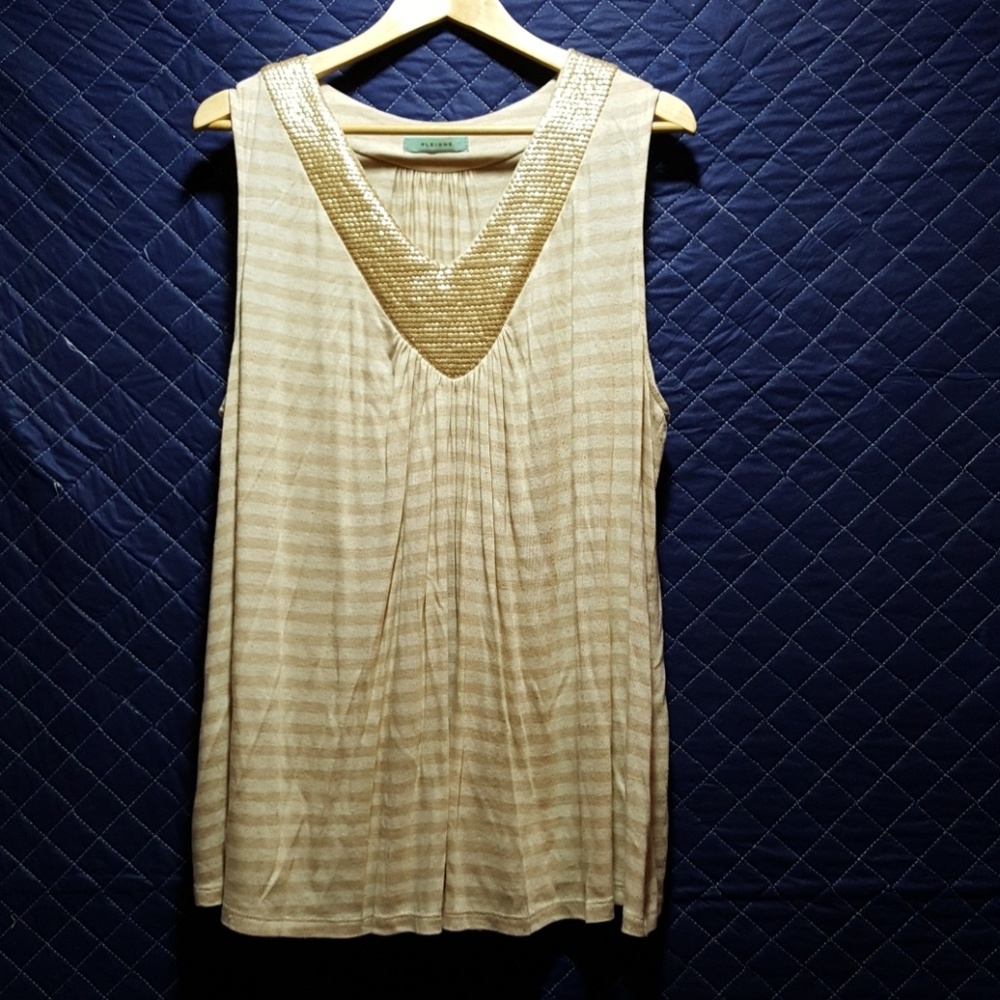 Pleione sequin V neck top